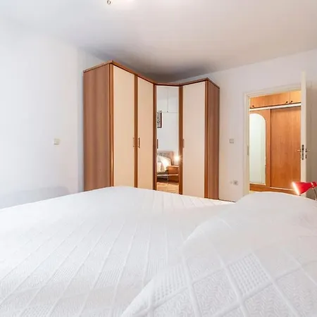 아파트 Sea Breeze