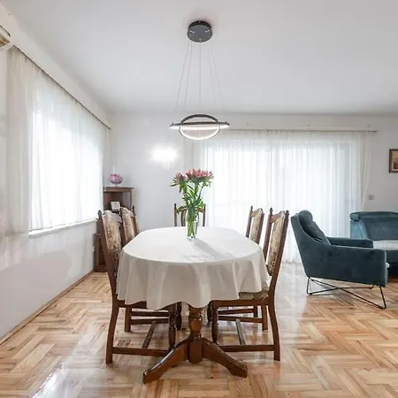 شقة Sea Breeze دوبروفينك